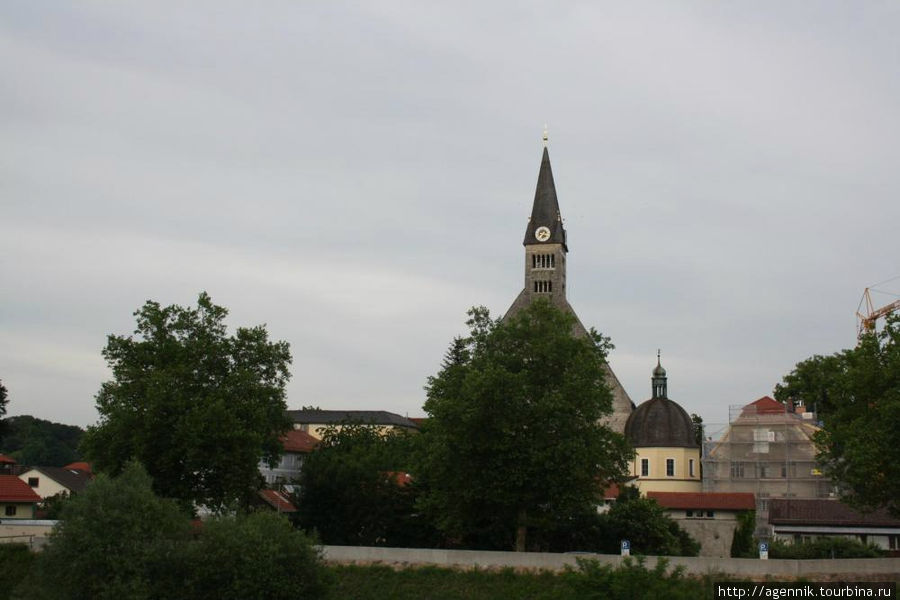 Вид на Соборную церковь