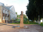Памятник А.Твардовскому