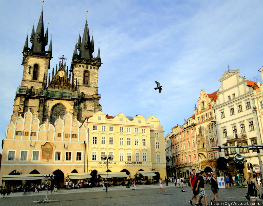 Очень романтичное место, где собираются влюбленные и молодожены Прага, Чехия