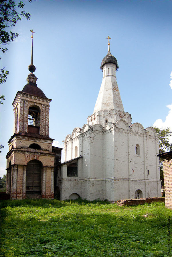 Шатровая церковь Петра Митрополита (1585) Переславль-Залесский, Россия