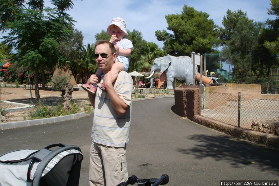 теперь пешком по зоопарку с-Иллот, остров Майорка, Испания