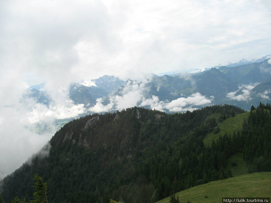 По дороге с облаками. Подъем на гору Шафберг на паровозе Санкт-Вольфганг, Австрия