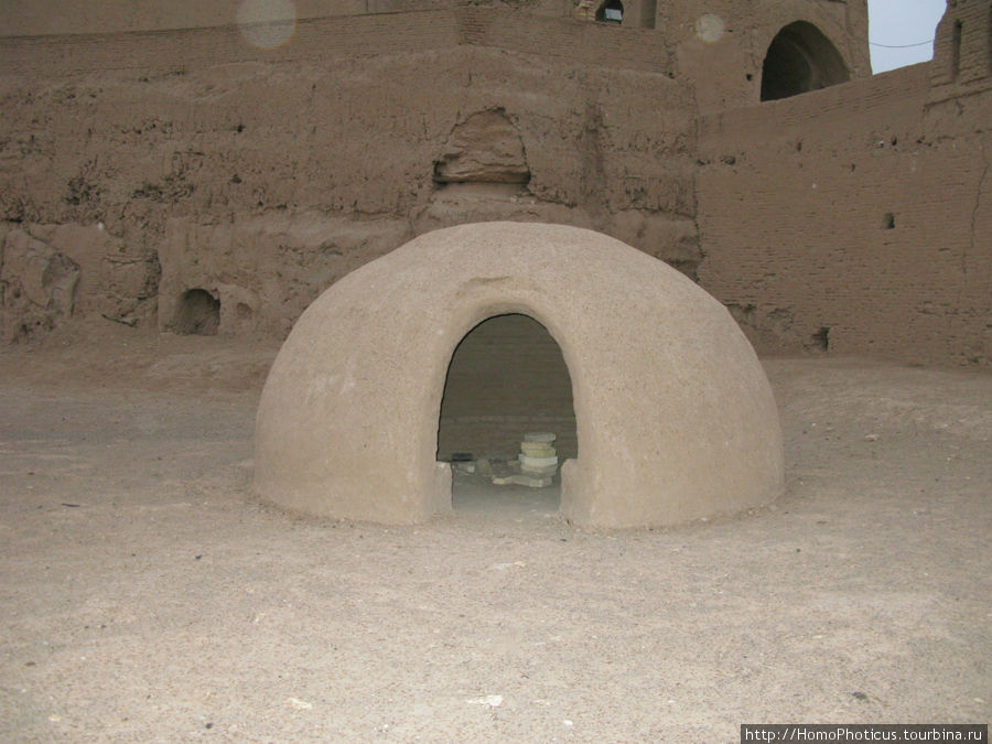 Крепость Нараин, мечеть Мейбод, Иран