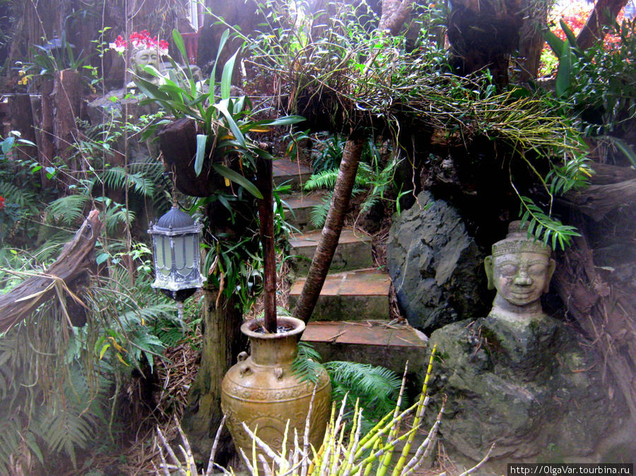 В саду центра Далат, Вьетнам