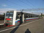 Этот поезд из 1-го вагона ездит из Волгограда в Волжский и обратно
