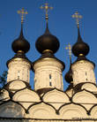 Купола Лазаревской церкви 17 века.
