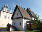 Смоленская церковь и посадский дом 17-18 века.