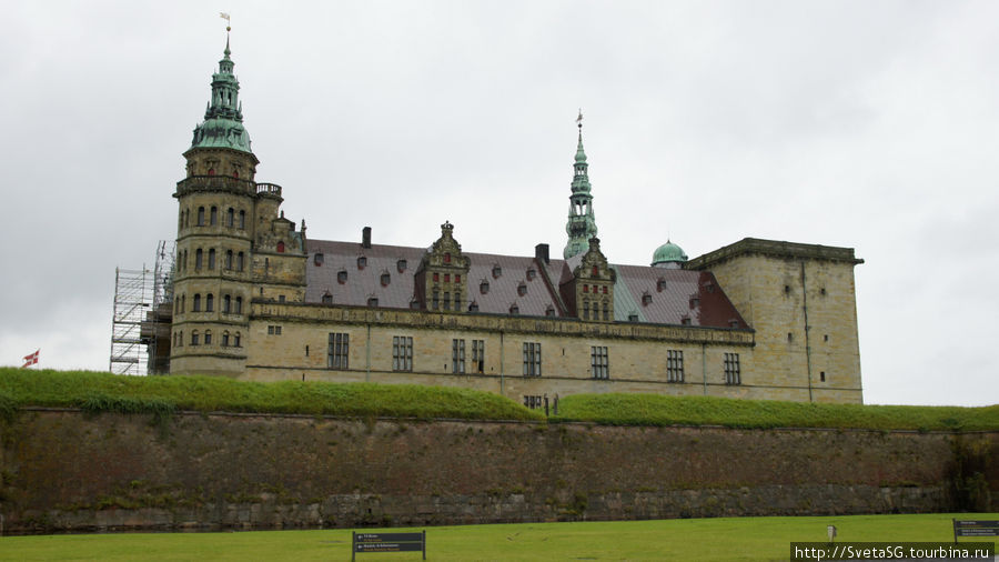 Дания.День 3-ий.Замок Гамлета(Кронборг) в городе Хельсингёр. Хельсингёр, Дания