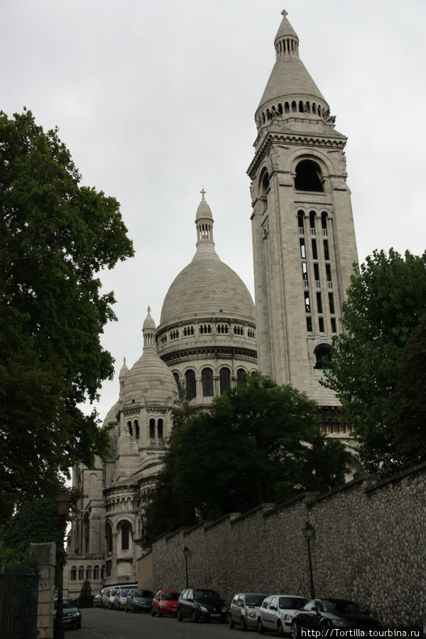 Париж. Монмартр. Базилика Сакре Кер [Basilique du Sacre Coeur]. Париж, Франция