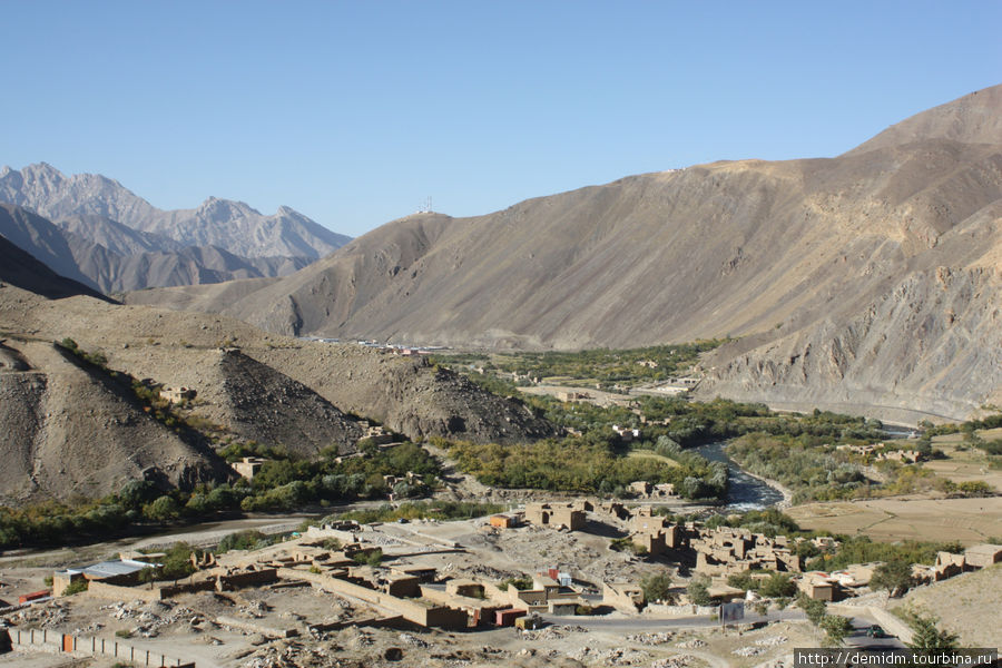 Пандшерское ущелье, кладбище советской техники. Провинция Панджшер, Афганистан