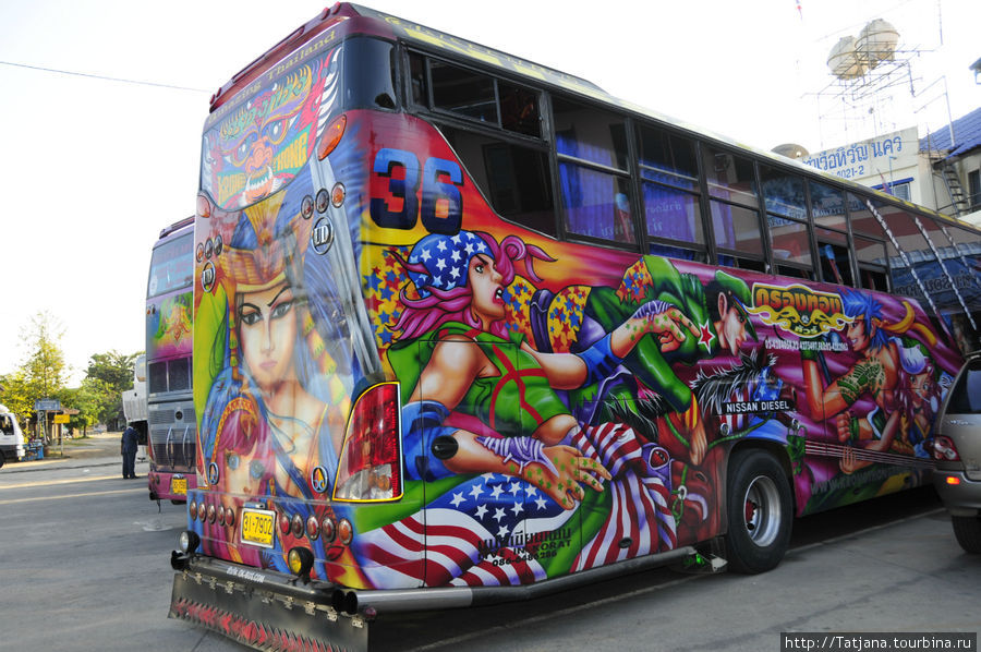 такие вот в Таиланде автобусы Чиангмай, Таиланд
