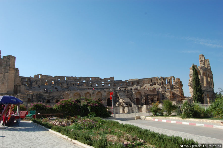 Амфитеатр в Эль-Джеме Эль-Джем, Тунис