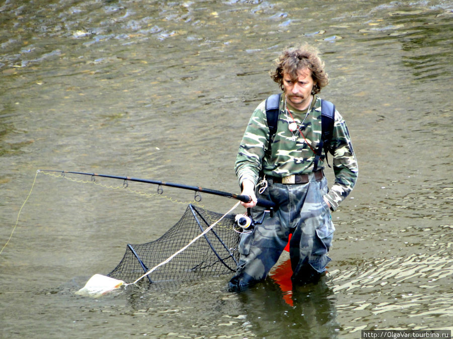 А так выглядит чешский рыбак, которого видела в городе Терезин. Найдите отличия... Ревда, Россия
