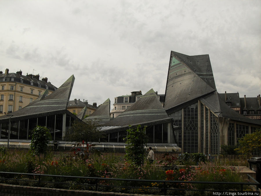Церковь Жанны д'Арк Руан, Франция