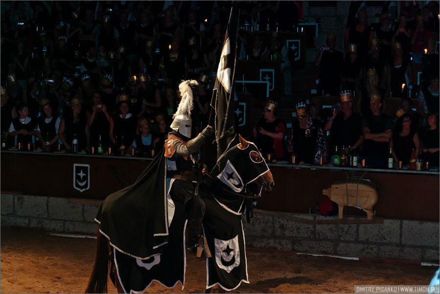 Черный рыцарь, я точно не помню, но по-моему он всех выиграл :) Остров Тенерифе, Испания