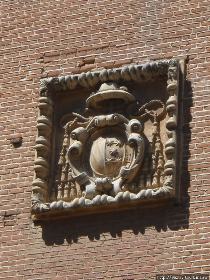 Герб Алькала-де-Энарес, Испания