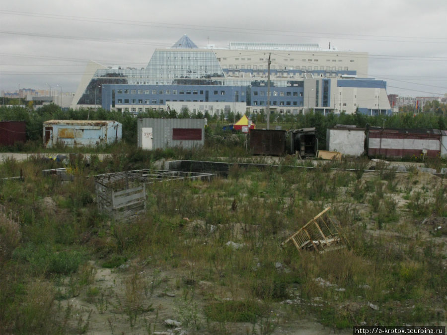 Стройплощадка — мусорка Сургут, Россия