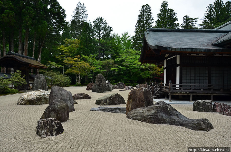 Сад камней Коя, Япония