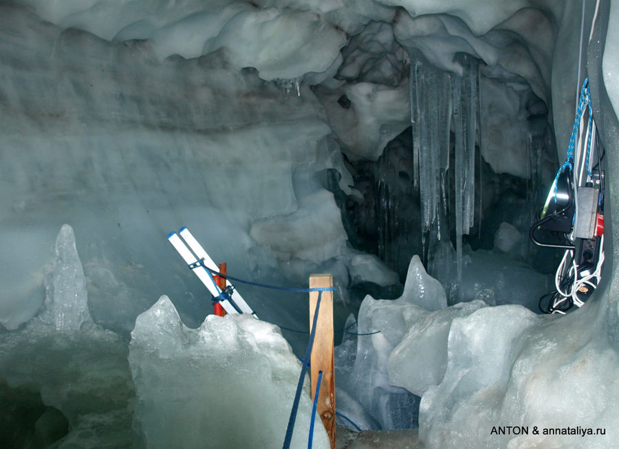 Горные лыжи с малышом в 9 месяцев - часть 4. Ледяная пещера