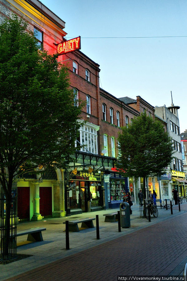 Gaiety Theatre на Kings street. Дублин, Ирландия