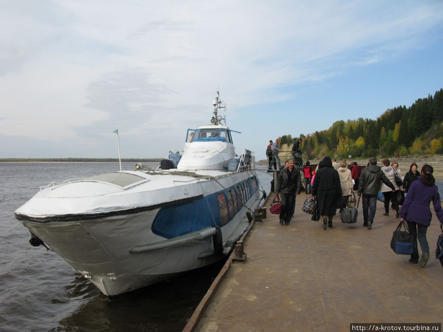 Пересадка на другое судно — Линду Приобье, Россия