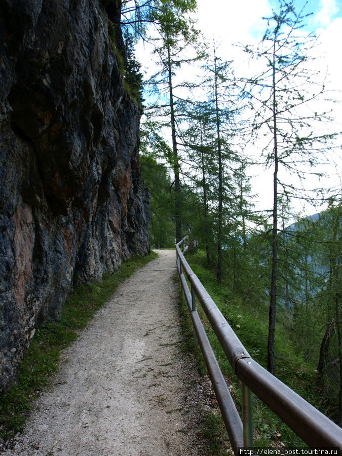 Дорога к Мамонтовой пещере Обертраун, Австрия