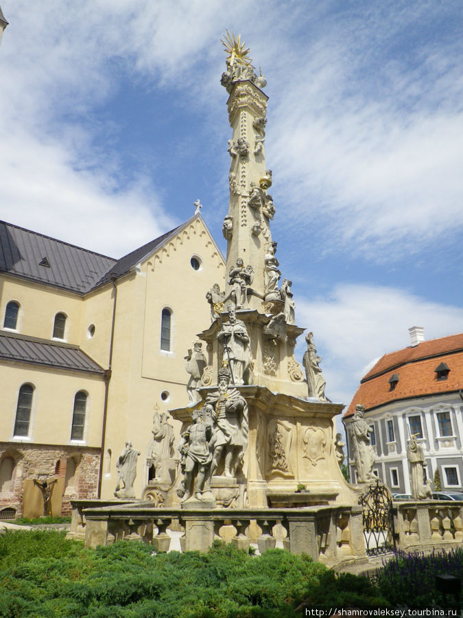 Веспрем, колонна Святой Троицы Веспрем, Венгрия