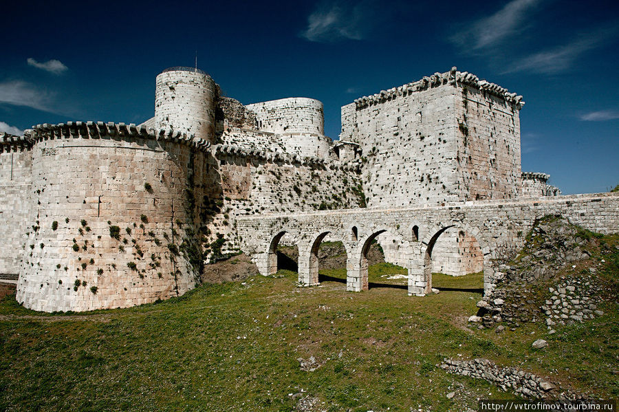 Замок крестоносцев Крак де Шевалье.