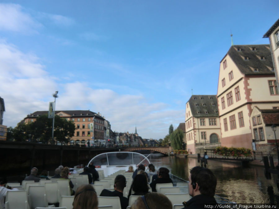 Прогулка на катере по рекам и каналам Страсбурга Страсбург, Франция