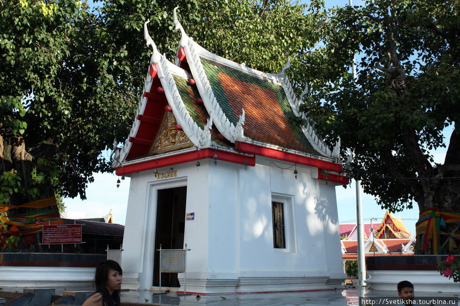 Бронзовый Будда - Будда Чинарат Пхитсанулок, Таиланд