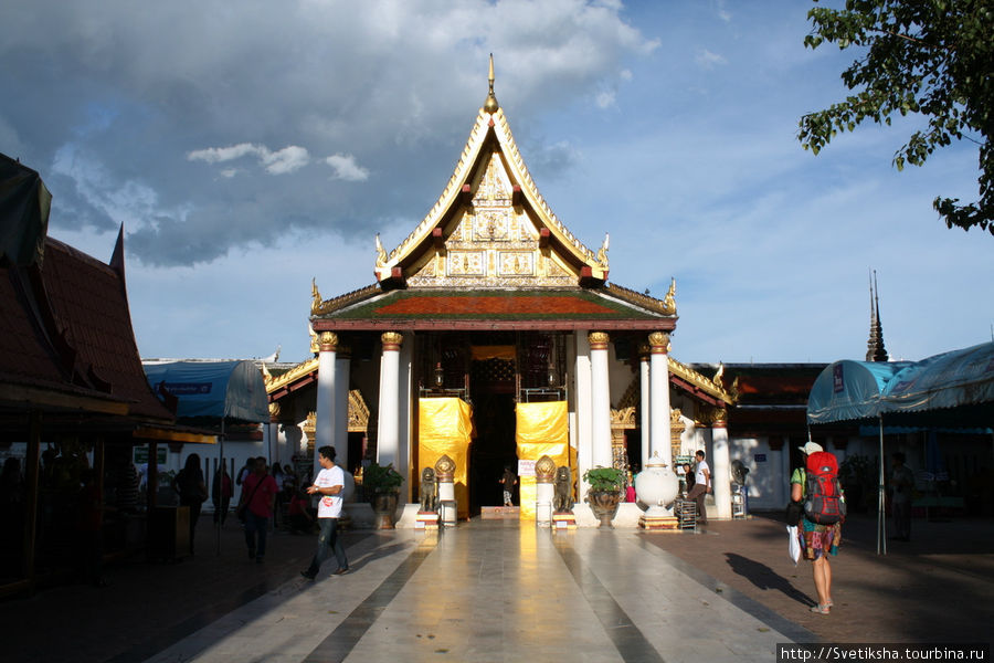 Бронзовый Будда - Будда Чинарат Пхитсанулок, Таиланд