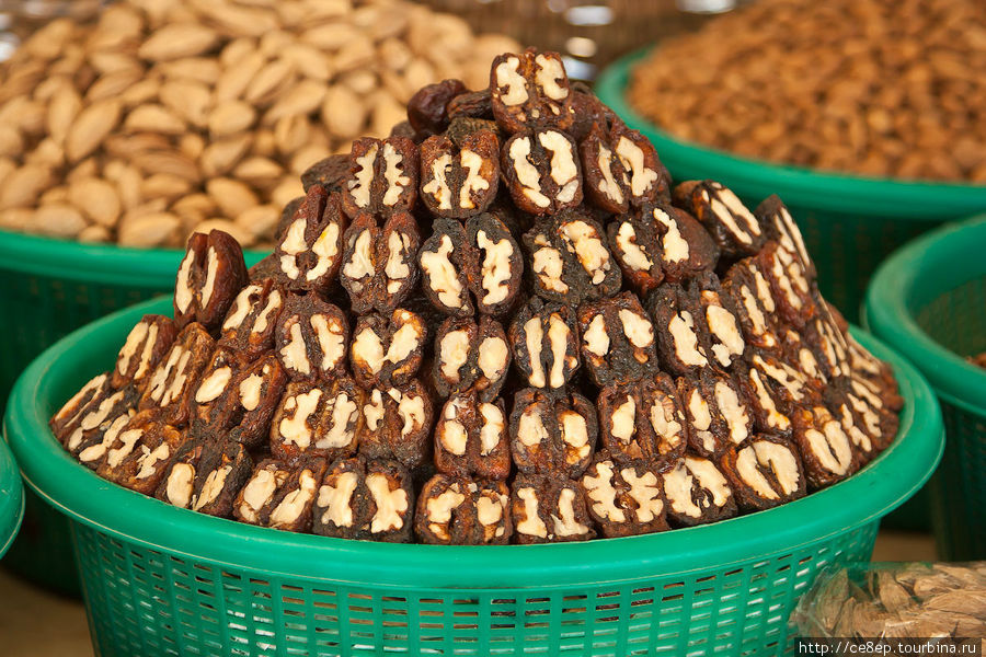 Что-то типа грецкого ореха в шоколаде — для истинных эстетов Самарканд, Узбекистан