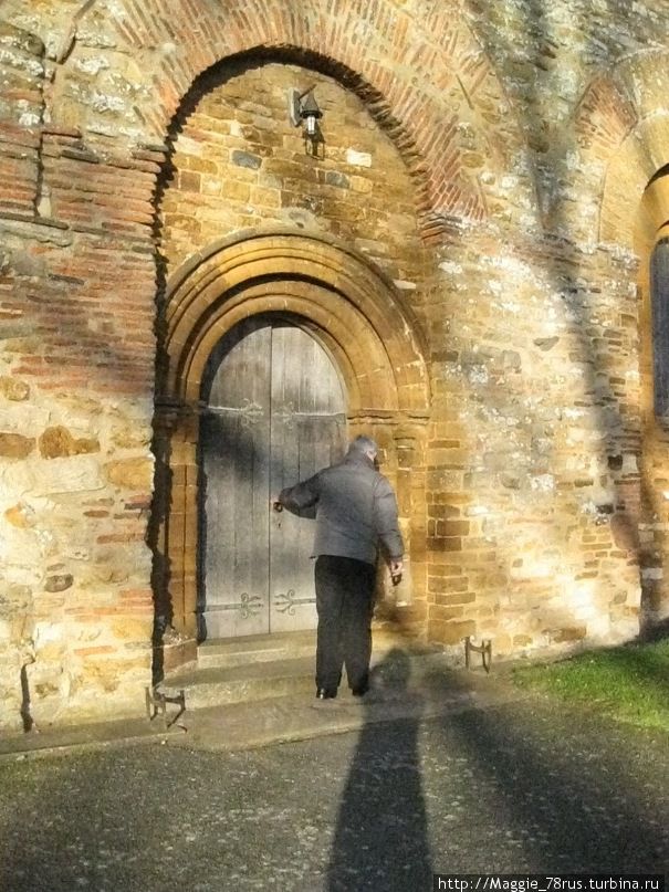 Самая старая в Великобритании англо-саксонская церковь Нортхемптон, Великобритания
