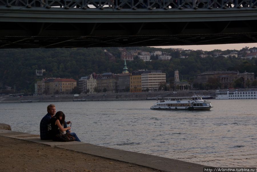 Дунай, Парочки, Пароходики... Будапешт, Венгрия