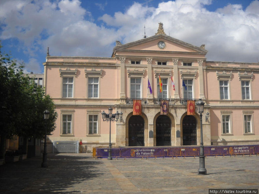 Городская ратуша Паленсия, Испания
