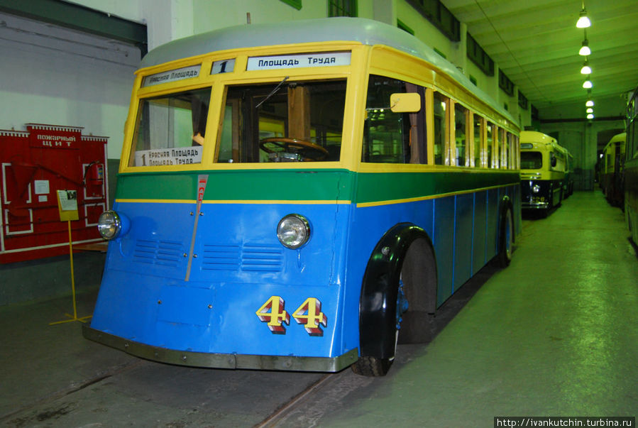 Первый троллейбус Санкт-Петербург, Россия