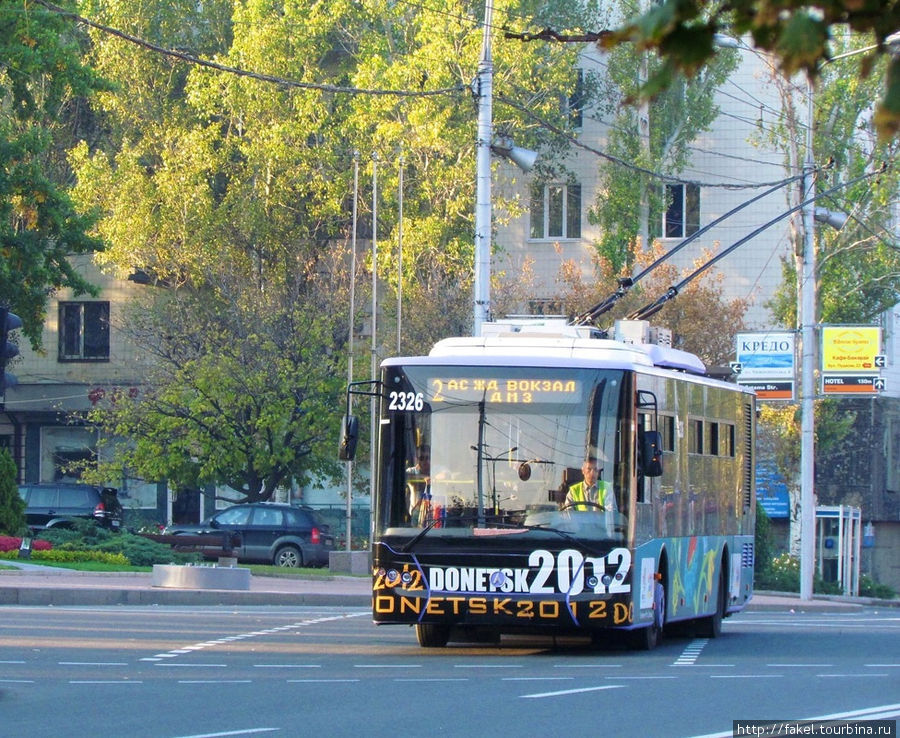 Новый троллейбус ЛАЗ Е183А1 Донецк, Украина