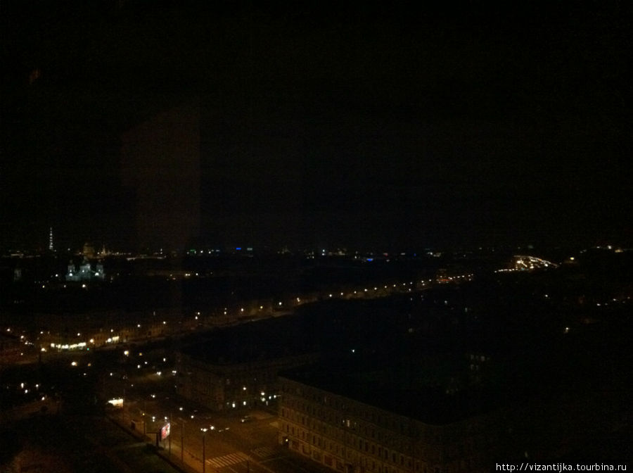 Вид из панорамных окон Азимут Sky Bar & Lounge. Санкт-Петербург, Россия