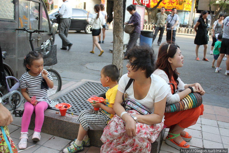 Уличное питание- вкусное и полезное! Кушайте также, как и местный народ! Пекин, Китай