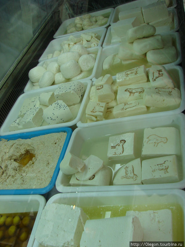 Продажа сыра Триполи, Ливан