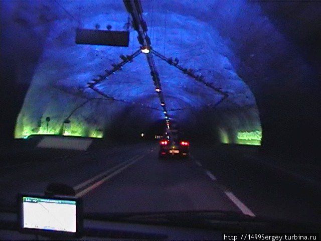 Лаэрдальский тоннель