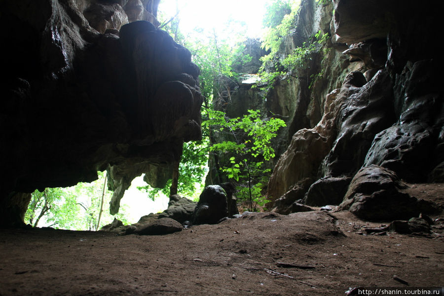 Мир без виз — 383. Пещеры, пещеры, пещеры.... Пай, Таиланд