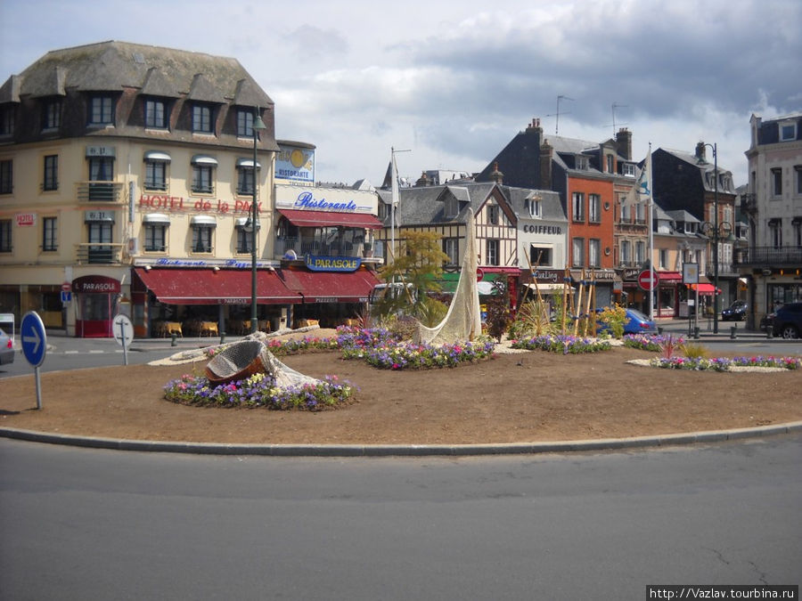 Площадь с намёком Трувиль-сюр-Мер, Франция