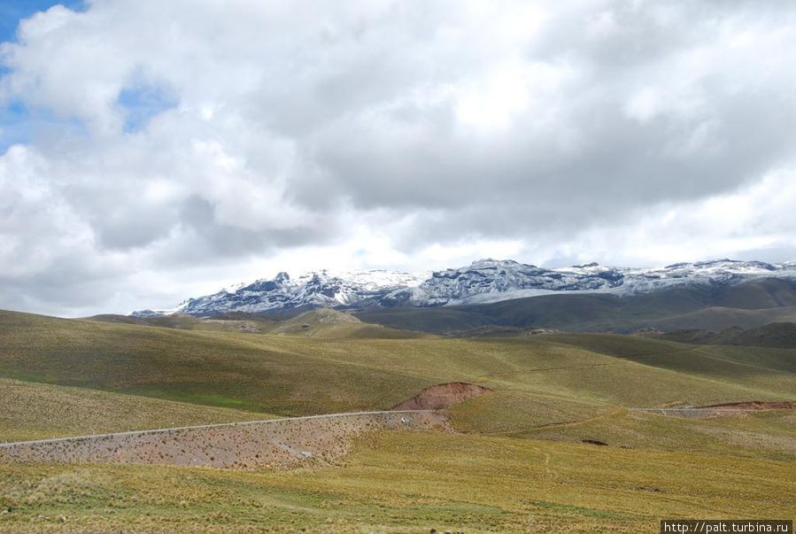 Бежит, бежит, бежит дорога... Бежит, бежит, бежит дорога...