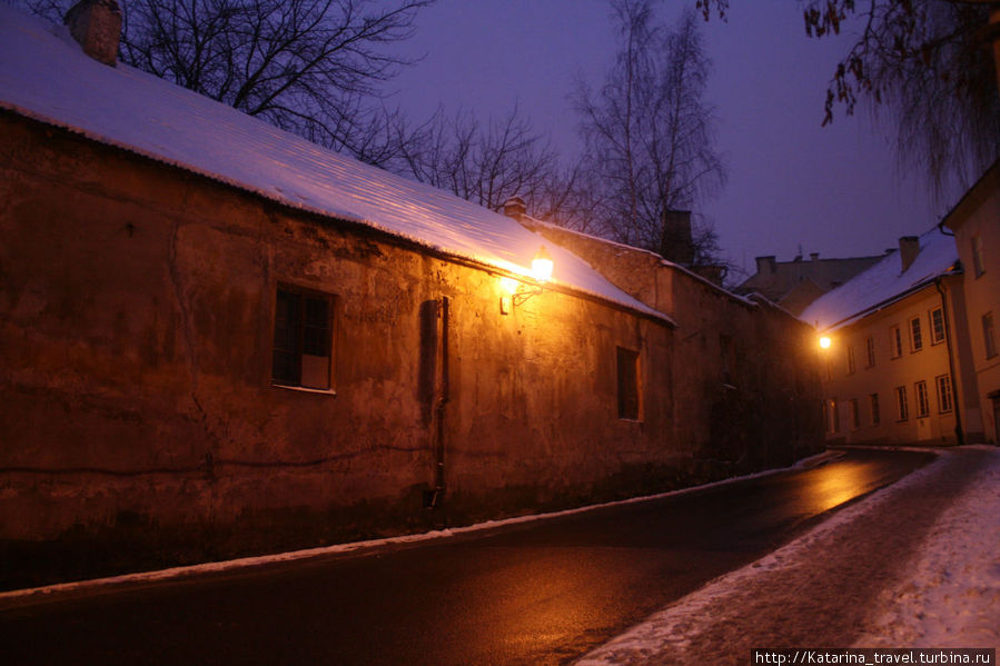 Вечерние зимние улочки Вильнюс, Литва