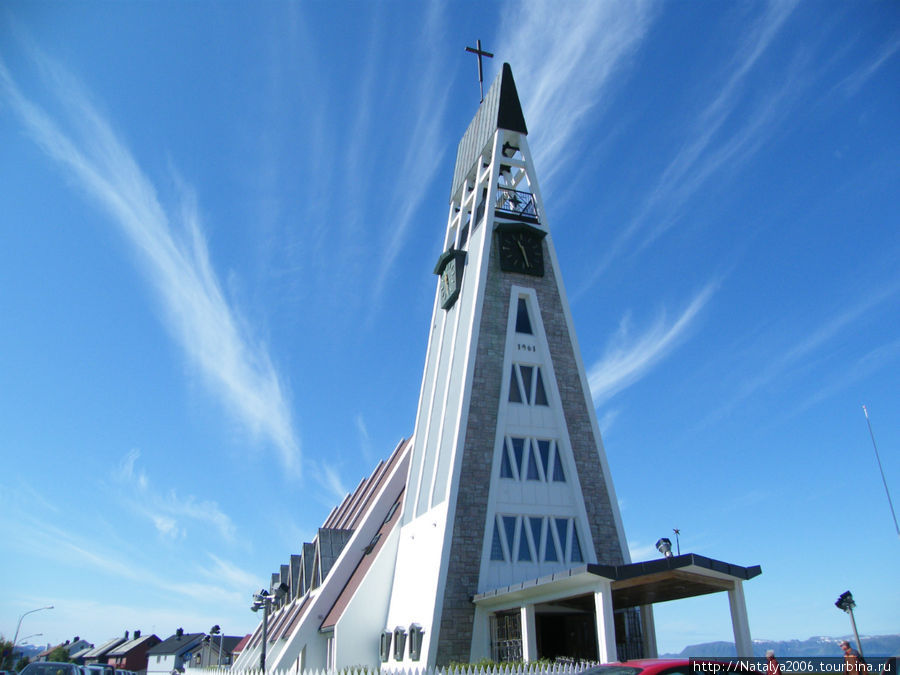 Церковь в Хаммерфесте Нордкап, Норвегия