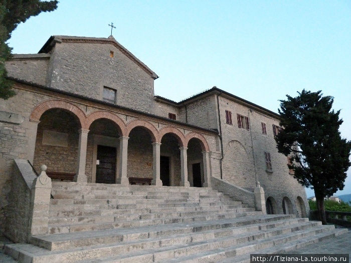 Церковь Церковь