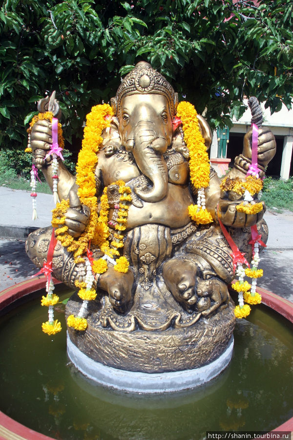 Статуя индуистского бога Ганеши Лоп-Бури, Таиланд