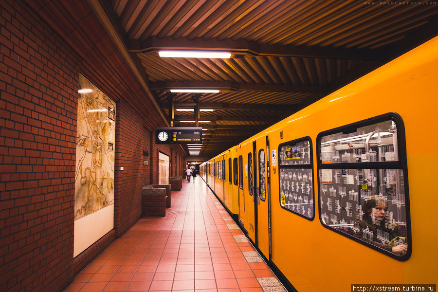 О берлинском метро можно говорить бесконечно. Я и не мог представить, насколько удобным и комфортным оно может быть:) Берлин, Германия