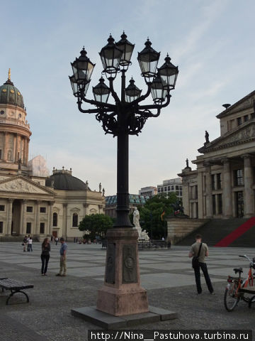 По главной улице,  но без оркестра Берлин, Германия